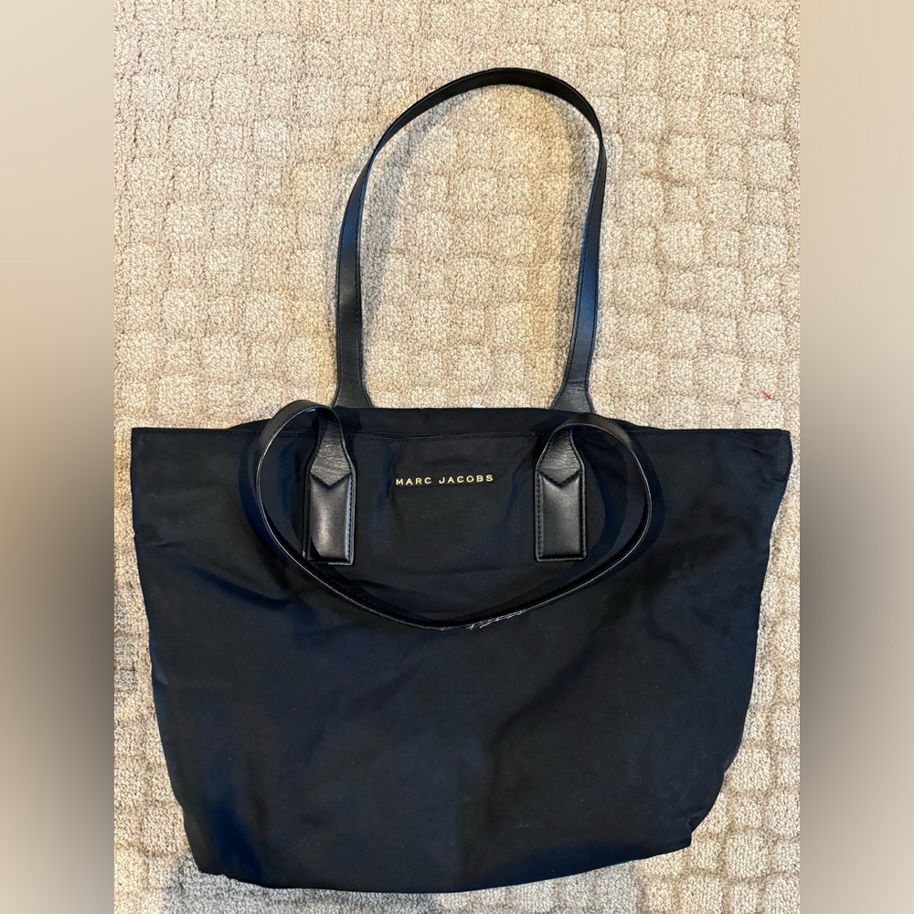 Marc Jacobs Wingman Nylon Tote Bag Black 11x11x6